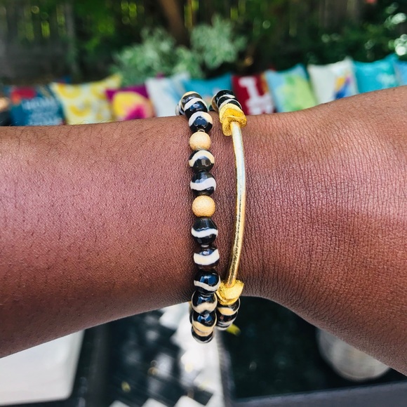 Bracelets - Picture 2 of 2